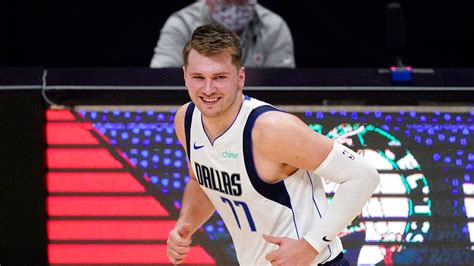 Doncic cleared to play in Mavericks’ season opener against Wembanyama, Spurs
